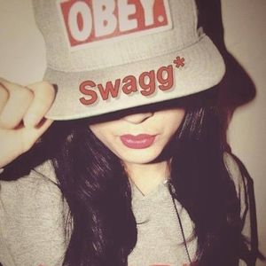 Meet your Posher, Anika